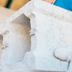 Como escolher o bloco de concreto ideal por desempenho e função? Veja os critérios técnicos que realmente fazem a diferença na obra com a visão de Valderci Malagosini Machado.